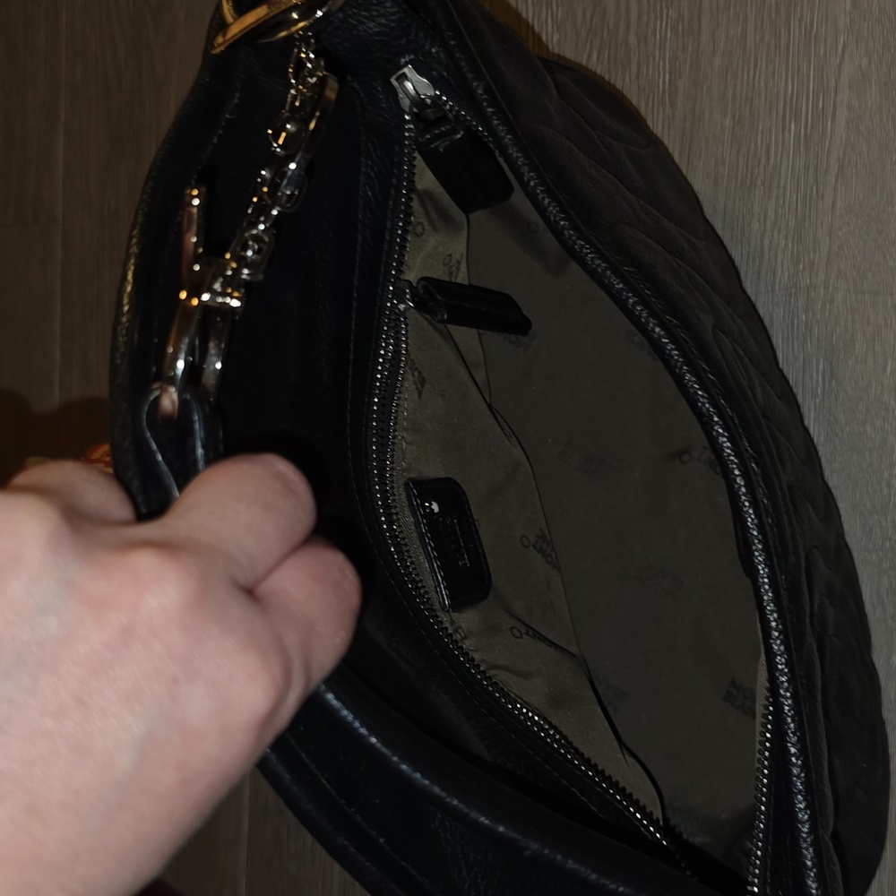 Mont Blanc Black Leather Shoulder Bag - Picture 5 of 8